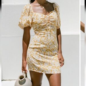 Sabo Tarryn Floral Yellow Milkmaid Puff Sleeves Mini Dress Womens  size XS